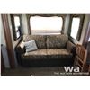Image 8 : 2011 KEYSTONE ALPINE 5TH WHEEL TRAVEL TRAILER