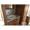 Image 12 : 1994 HITCHHIKER 5TH WHEEL TRAVEL TRAILER