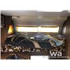Image 6 : VANGUARD 11 FT. TRUCK CAMPER