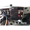 Image 7 : 2010 IHC EAGLE 9900i T/A TRUCK