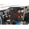 Image 7 : 2007 IHC 9900I T/A TRUCK