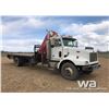 Image 2 : 2003 PETERBILT 330 S/A PICKER TRUCK