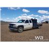 Image 1 : 2002 CHEV SILVERADO FLATDECK TRUCK