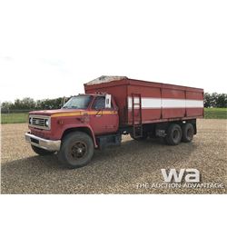 1979 CHEV C70 T/A GRAIN TRUCK