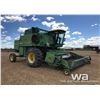 Image 2 : 1982 JOHN DEERE 8820 TURBO COMBINE