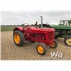 Image 2 : MASSEY HARRIS 30 ANTIQUE TRACTOR