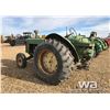 Image 4 : JOHN DEERE 820 TRACTOR