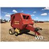 Image 2 : 1998 NEW HOLLAND 644 ROUND BALER