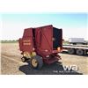 Image 4 : 1998 NEW HOLLAND 644 ROUND BALER