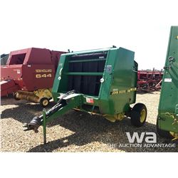 1990 JOHN DEERE 375 ROUND BALER