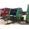 Image 1 : 1990 JOHN DEERE 375 ROUND BALER