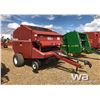 Image 2 : NEW IDEA 4865 ROUND BALER