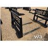 Image 2 : SKID STEER PALLET FORKS