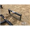 Image 1 : SKID STEER MOUNTING BRACKET