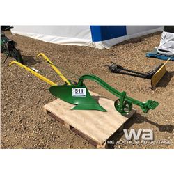 JOHN DEERE ANTIQUE WALKING PLOW