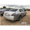 Image 3 : 2004 NISSAN MAXIMA CAR
