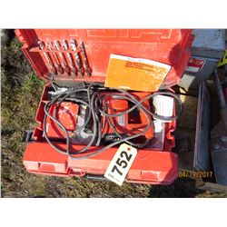 HILTI TE22 HAMMER DRILL