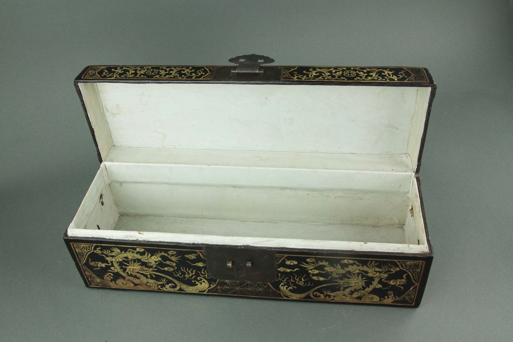 Chinese Black Lacquered Wood Pillow Box