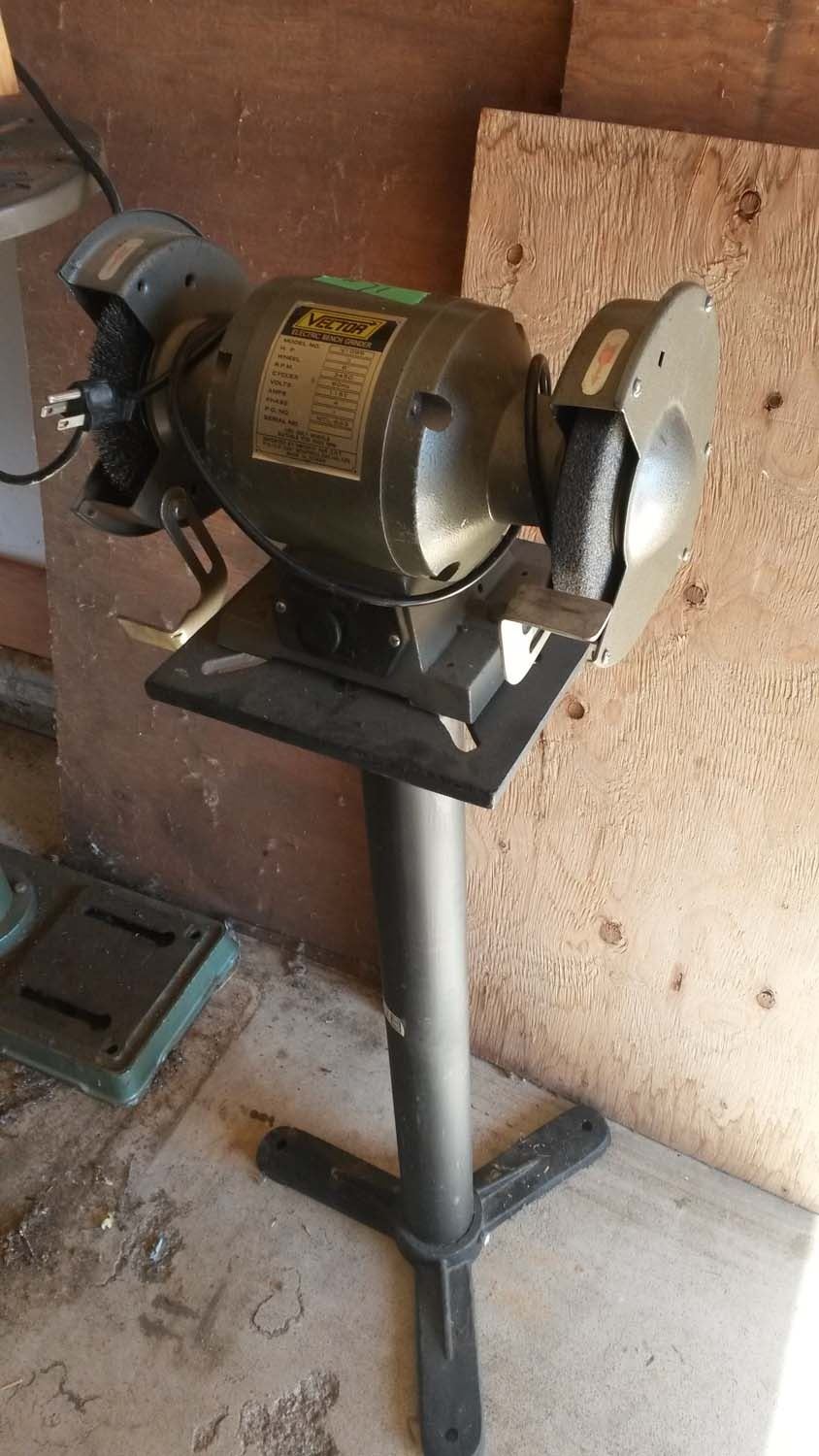 Vector Electric Bench Grinder 4 1 2 Horsepower Stand Working