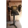 Image 3 : Vector Electric Bench Grinder 4 1/2 Horsepower & Stand (Working)