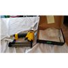 Image 1 : Power Fist 18 Gauge Air Nailer