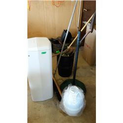Plastic Planters (7), Spray Bottles, Spade, Wooden Handle Broom, Sifter Tank Stand