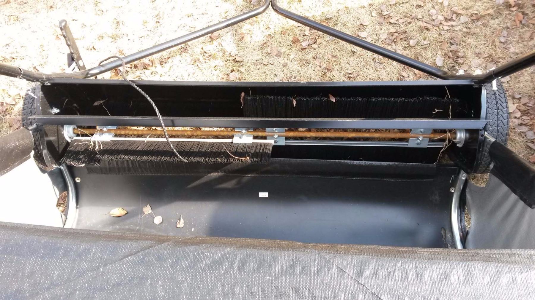 Agri Fab Pull Behind Leaf Bagger