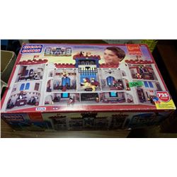 725-Piece Mega-Blocks Lego Set