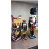Image 1 : Wooden Nutcrackers (1 Large Without Box; 1 With Box)