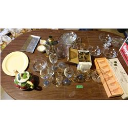 Lot Of Clear Glass, Misc