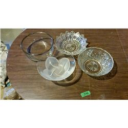 Clear Glass Bowls (4)