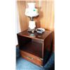 Image 10 : 3-Piece Solid Mahogany Set With Alarm Clock & Lamp