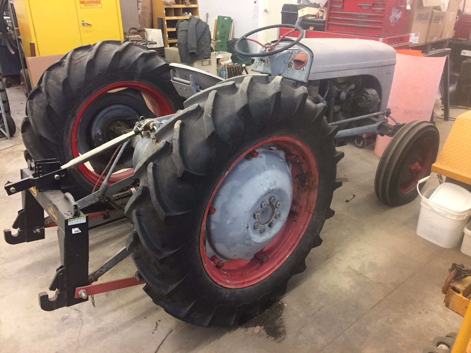 Ferguson 8N Tractor, 3 Point Hitch, Working