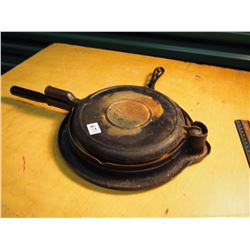 Caste Iron Waffle Maker