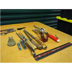 Lot Of Kitchen Utensils (Possibly Bone)