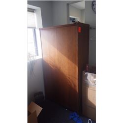 2 door wood cabinet w/shelves