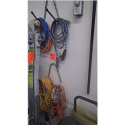 4 groups of electrical cords and trouble ight