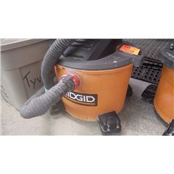 Rigid industrial vacuum cleaner
