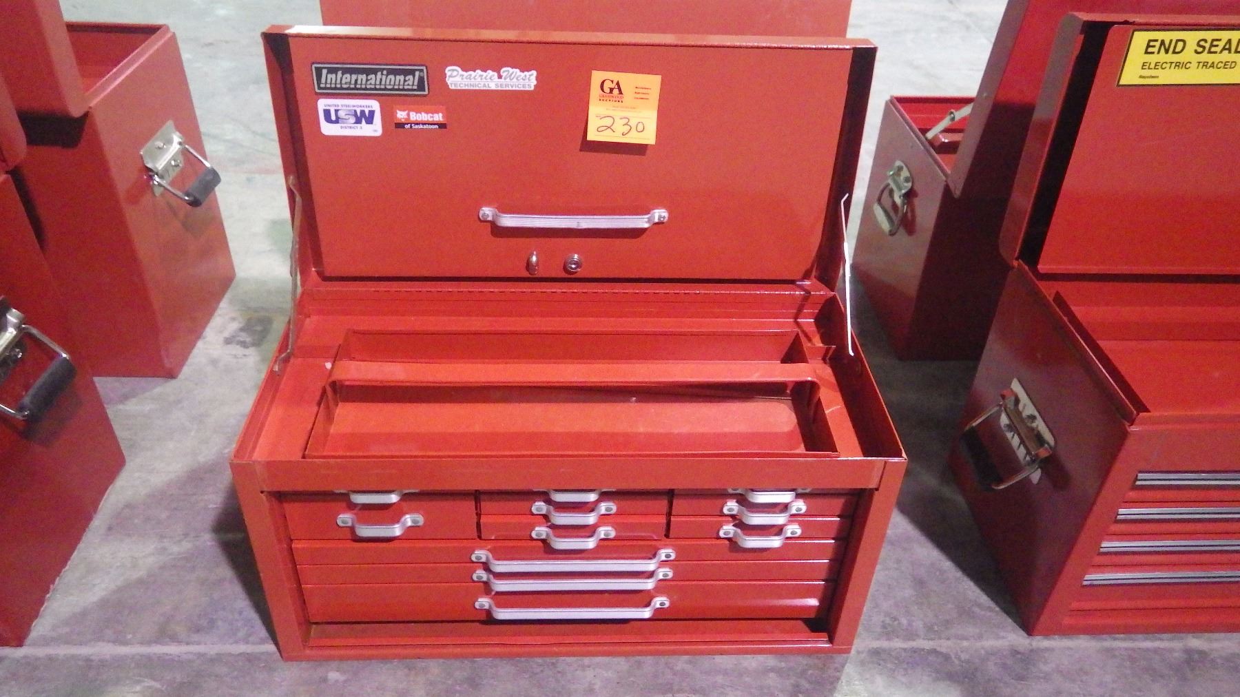 International 11 drawer tool box