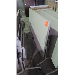 Tilting table/desk on wheels