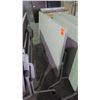 Image 1 : Tilting table/desk on wheels