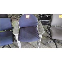 Set of 4 stacking chairs