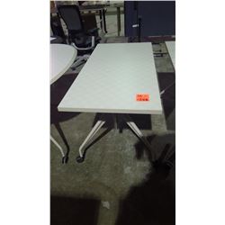 Height adjustable work table on wheels
