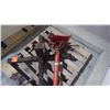 Image 2 : Automotive transmission jack