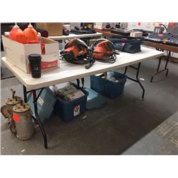Plastic folding table