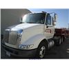 Image 2 : 2005 INTERNATIONAL 8600 w/ TRAILER $59,000