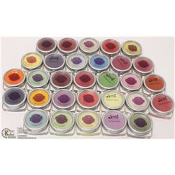 LOT OF 30+ NEW ASSORTED SCENTSY WAX MELTS