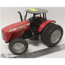 MASSEY FERGUSON DIE CAST TRACTOR