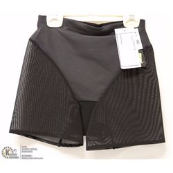 NEW VA BIEN BLACK SIZE MEDIUM UNDERWEAR