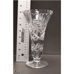 PINWHEEL CRYSTAL VASE